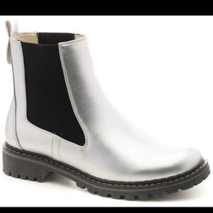 New! Corky's Silver & Black Chelsea Boots 7